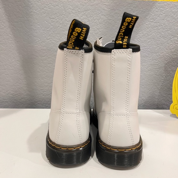 Dr. Martens Zavala 8-Eyelet Combat Boot - Picture 3 of 5